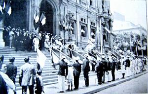 PA i- 53- Place d'armes animee